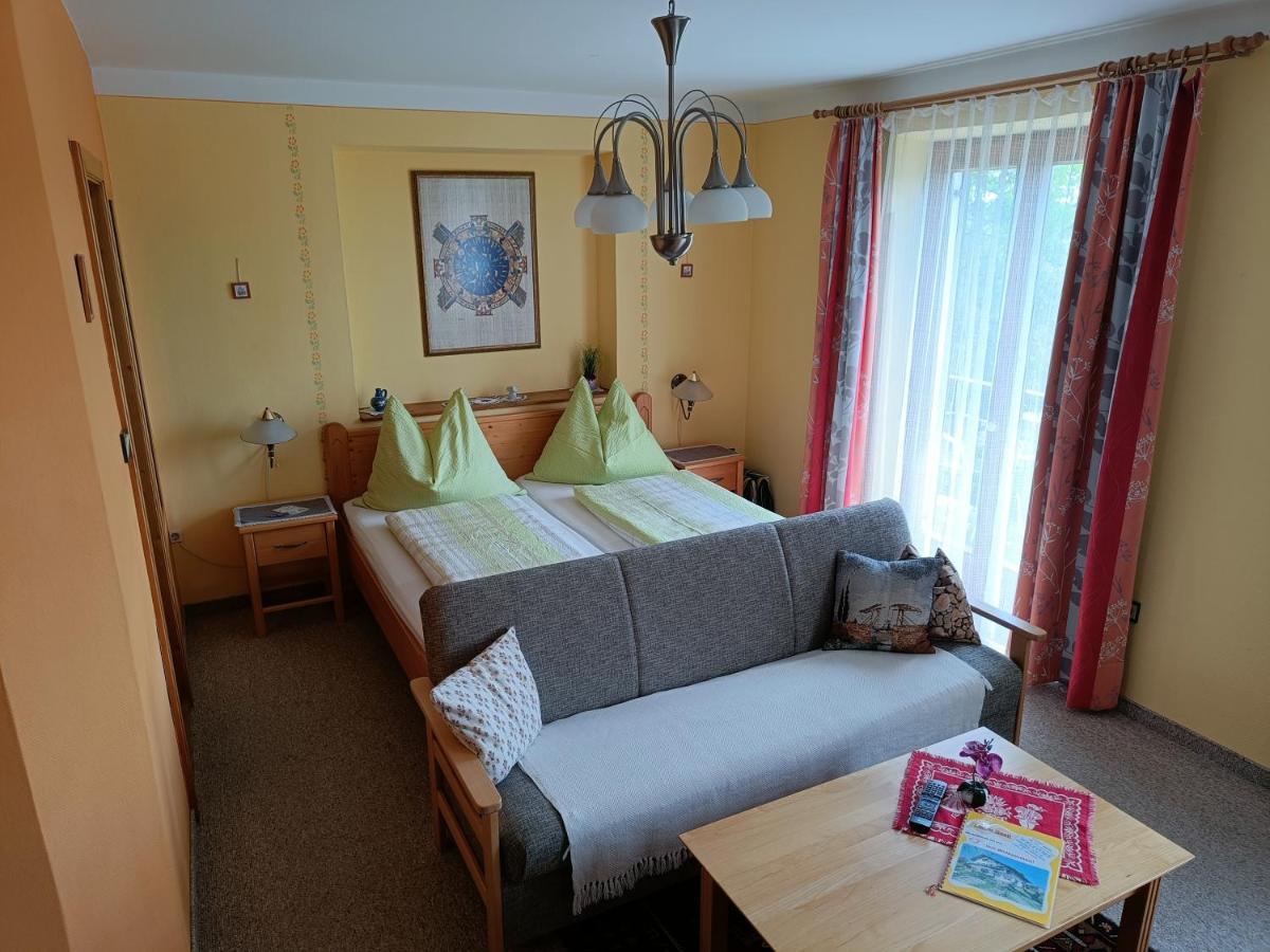 Haus Sundl - Privatzimmer Emmersdorf an der Donau Luaran gambar
