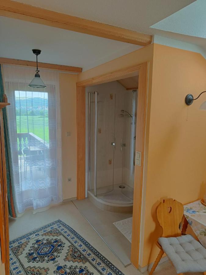 Haus Sundl - Privatzimmer Emmersdorf an der Donau Luaran gambar